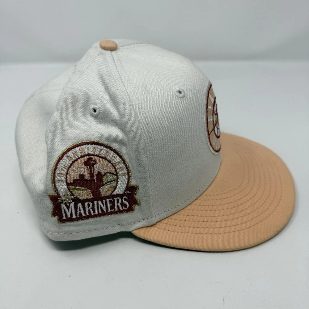 Seattle Mariners Hat Cap Fitted Mens 7 1/2 Cooperstown MLB New Era